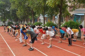 广州市万顷沙小学