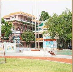 深圳市蚝业小学