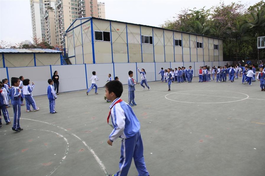 深圳市福田区景鹏小学