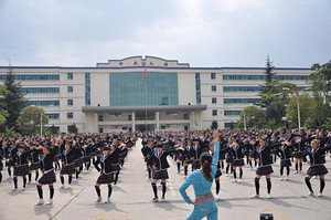 曲靖护理学校