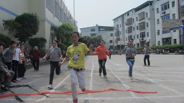重庆市万州区分水中心小学