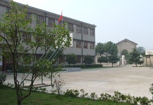 天心区大托镇兴隆小学