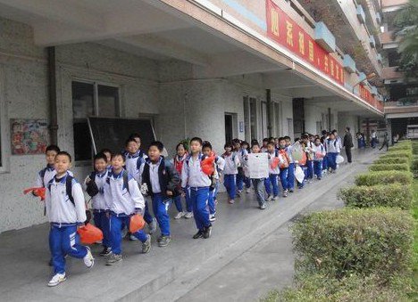佛山市南海区平洲夏东小学