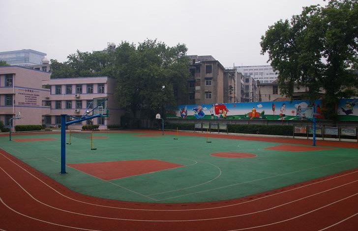 广州市白云区东方小学