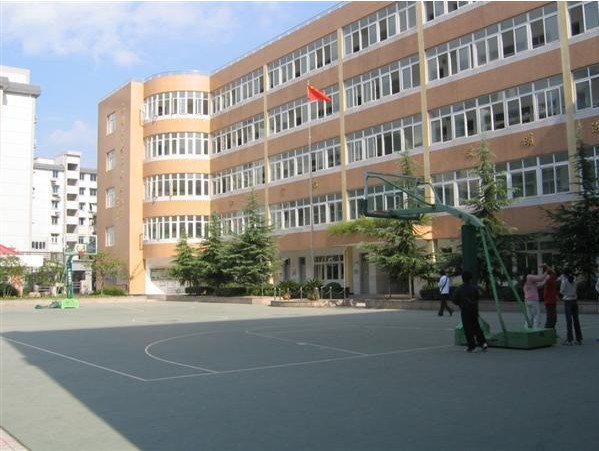 杭州市饮马井巷小学