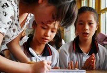 韶关市扶溪中心小学