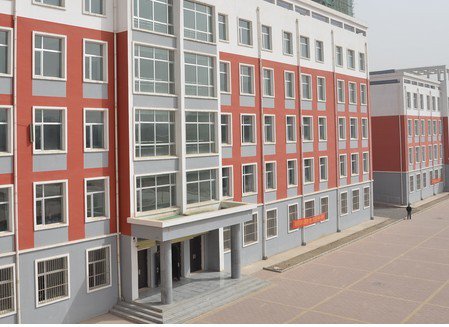 嘉峪关市育才学校（小学部）