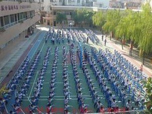 白云区东江小学