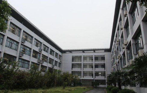上海市民办上宝中学(初中)