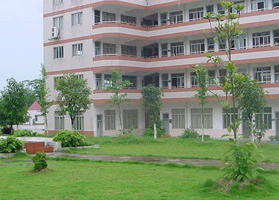绍兴市始兴县风度中学
