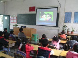 深圳坪山龙背小学