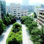 巴中二中