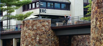 洛克谷学院(罗克福德)