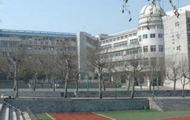 肖尔巴格乡中心中学